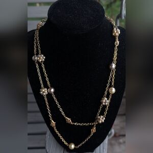 Elegant Vintage Gold and‎ Pearl Necklace